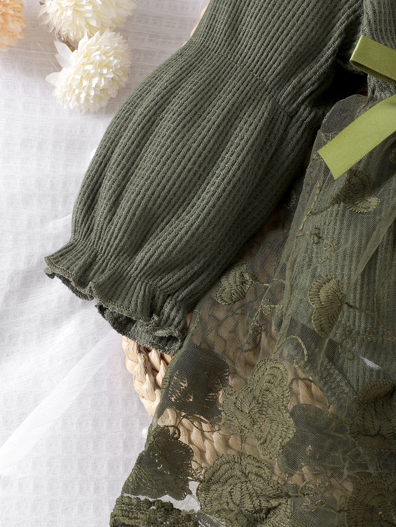 Baby Girls Spring/Autumn Long-sleeve Waffle Mesh Dress Bodysuit, Bow Headband and Socks Three-piece set