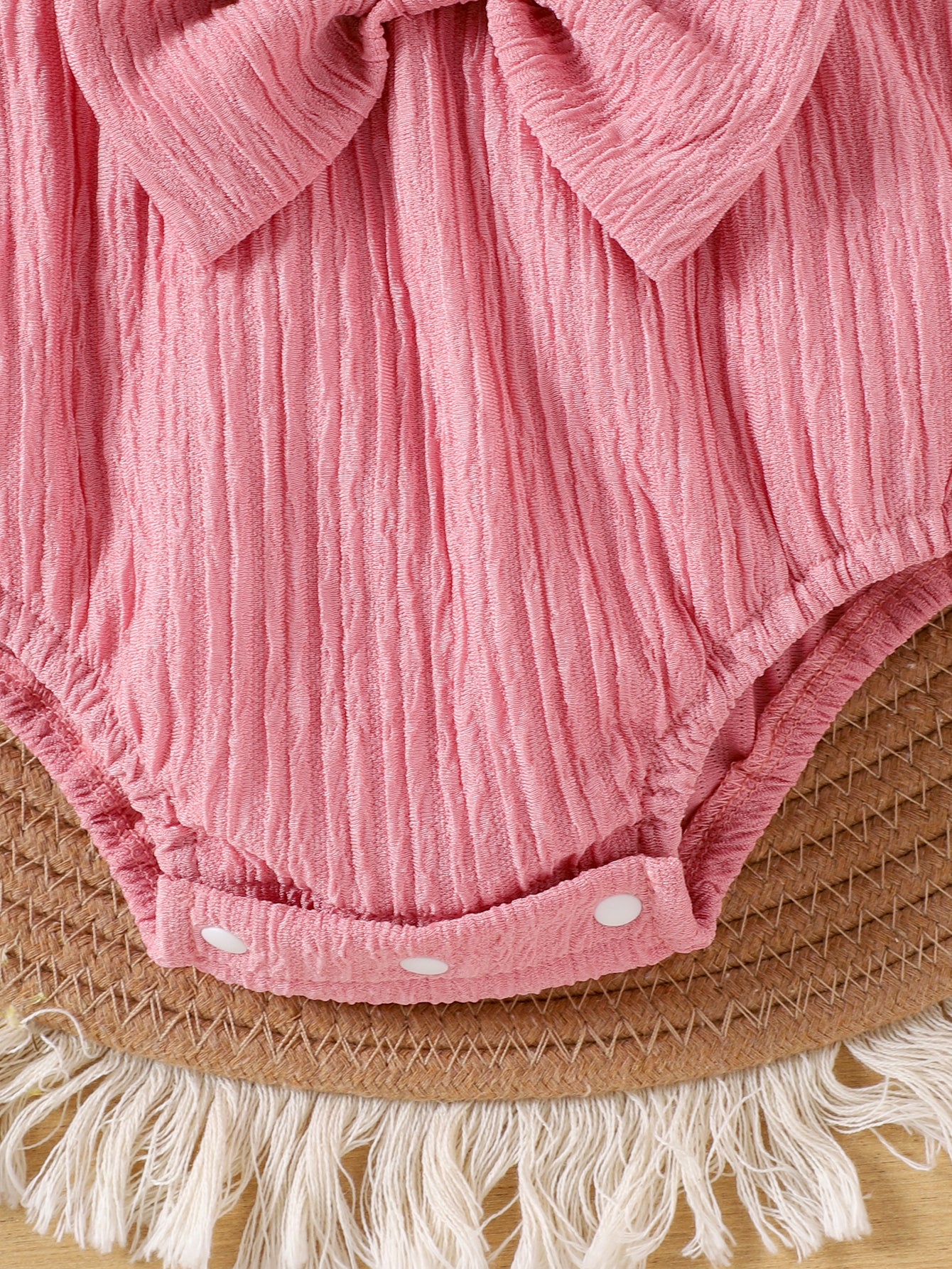 Baby Girls Long Sleeves Ruffle Bow Bodysuit With A Pairs Of Socks