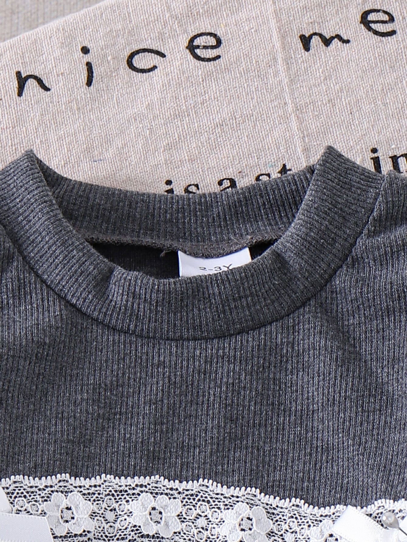 Girls Long-sleeve Red Ribbed Top and lace-trimmed flared trousers two-piece set