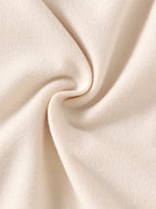 طقم قطعتين للبنات الصغيرات، مناسب لفصلي الربيع والخريف، يتكون من تيشيرت بأكمام طويلة واسعة وفستان من قماش الكوردروي بنقشة فيونكة.