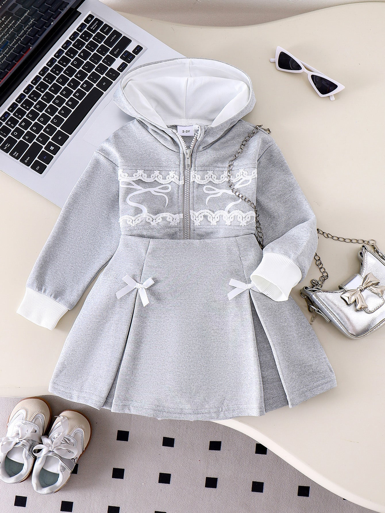 Girls Spring/Autumn Long-Sleeve Hooded Zip-Up Sweatshirt and Bow Skirt Two-Piece Set
