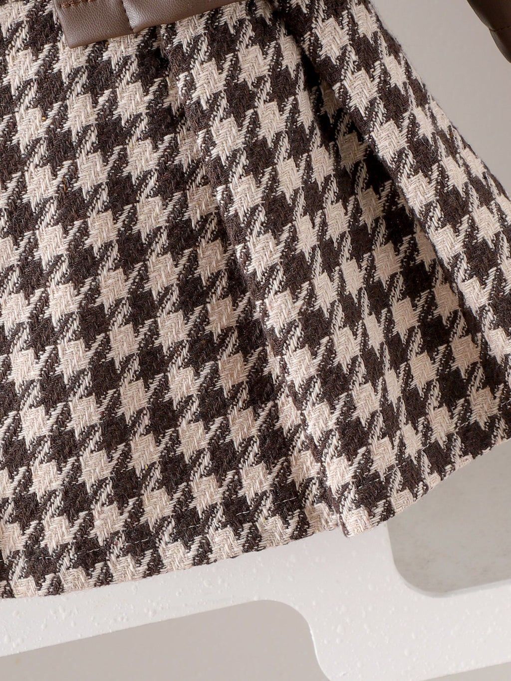 Baby Girls  Four-piece Set: Long-sleeve PU Jacket, Long-sleeve Ribbed T-shirt, Houndstooth Skirt and hat.