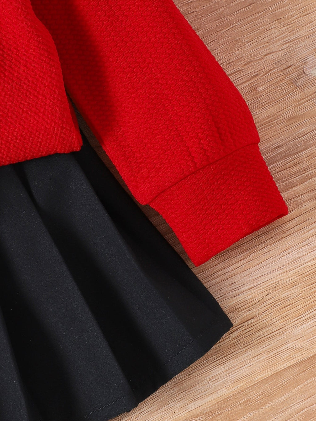 Baby Girls Autumn/Spring 3D Floral Long-Sleeved Sweatshirt and Pleated Skirt Two-Piece Set