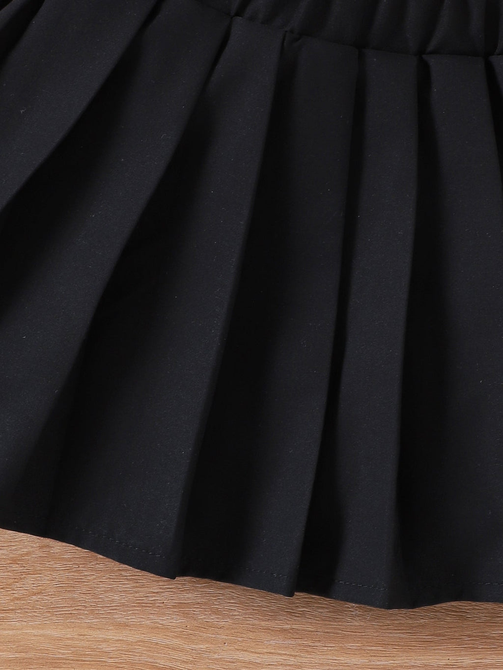 Baby Girls Autumn/Spring 3D Floral Long-Sleeved Sweatshirt and Pleated Skirt Two-Piece Set