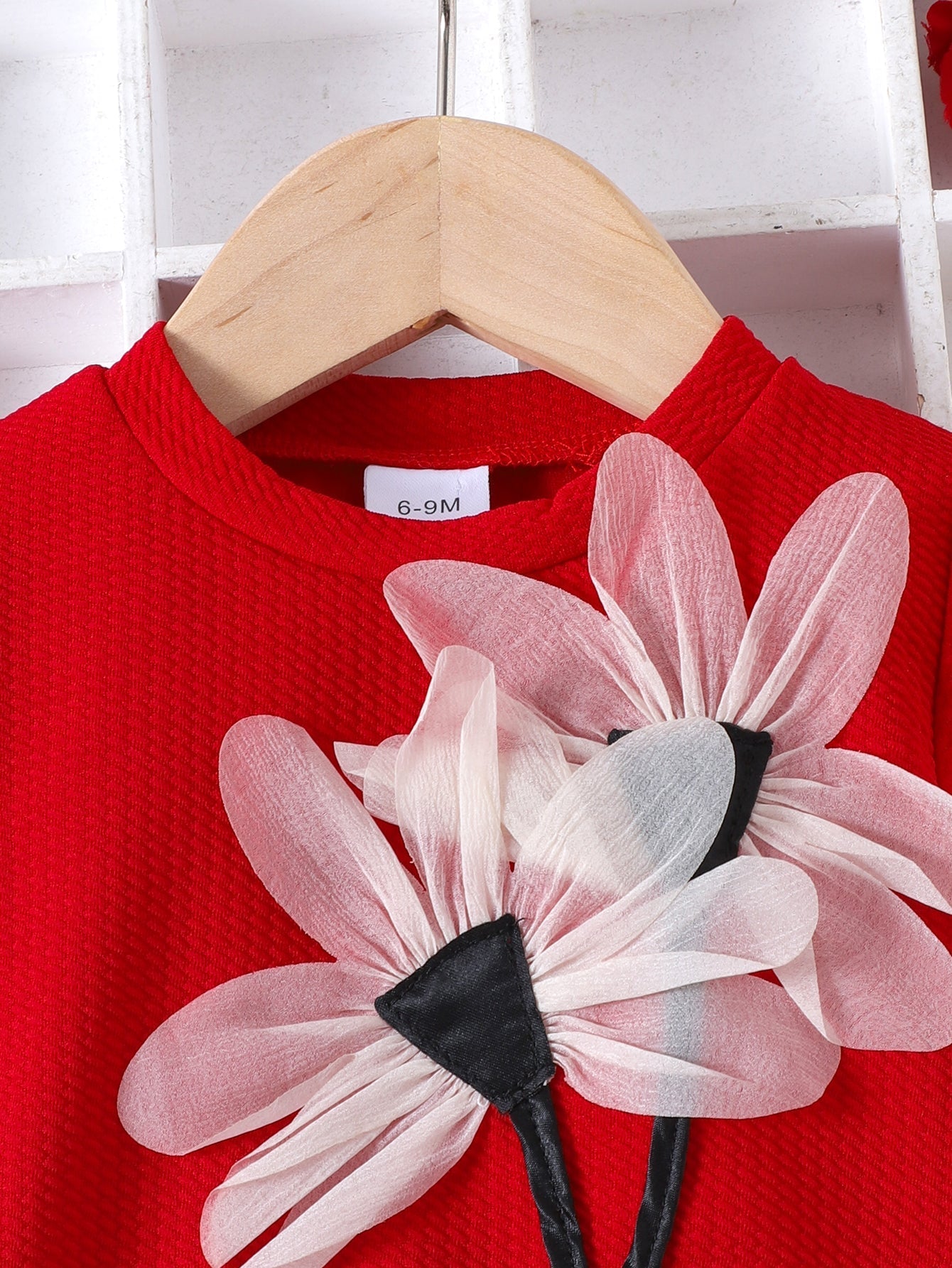 Baby Girls Autumn/Spring 3D Floral Long-Sleeved Sweatshirt and Pleated Skirt Two-Piece Set