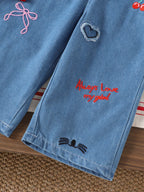 طقم قطعتين للبنات الصغيرات، ربيع/خريف، يتكون من بلوزة حمراء مضلعة بأكمام طويلة وبنطال مطرز.