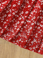 طقم صيفي مكون من قطعتين للبنات الصغيرات: بلوزة قصيرة الأكمام مطرزة بياقة بيتر بان وتنورة مطوية مزينة بالزهور