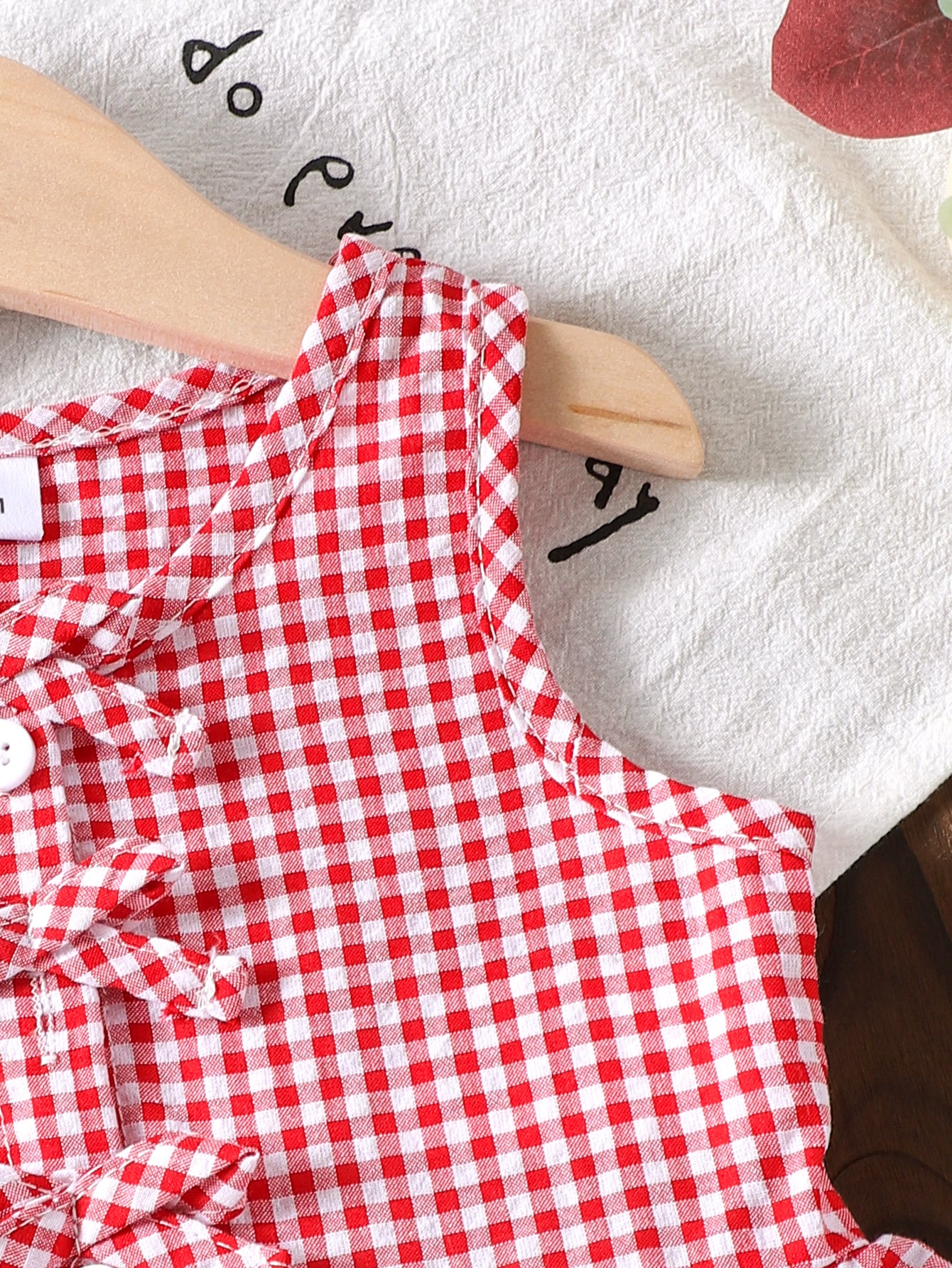 Girls' Red Sleeveless Bow Tie Plaid Top And Pants  Two-Piece Set