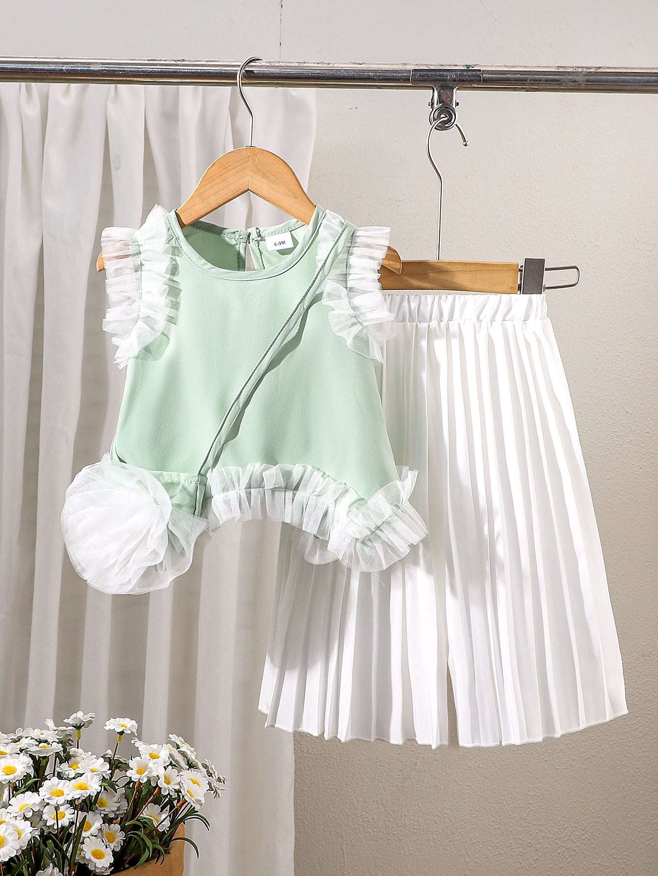 Baby Girls Green Sleeveless Irregular Top And Long Pleated Skirt With One Bag Three-Piece Set