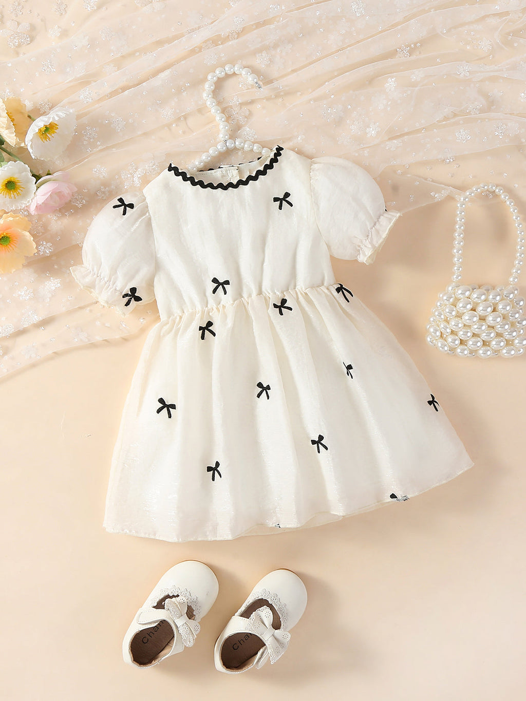 Baby Girls Summer Embroidered Bow White Puff Sleeves Dress